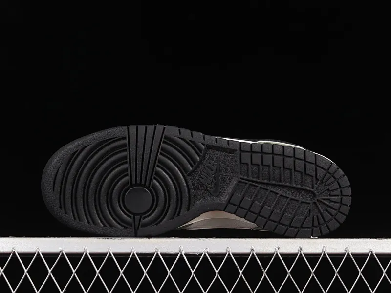 All Categories Nk SB Dunk Series Nk SB Dunk Low Low-top sneakers Otomo Katsuhiro x Nk SB Dunk Low "Steamboy OST" Creative customization collaboration Otomo Katsuhiro joint SB low-top sports and leisure sneakers FF0918-015